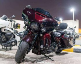 2019 Harley-Davidson CVO Street Glide 117 (FLHXSE)