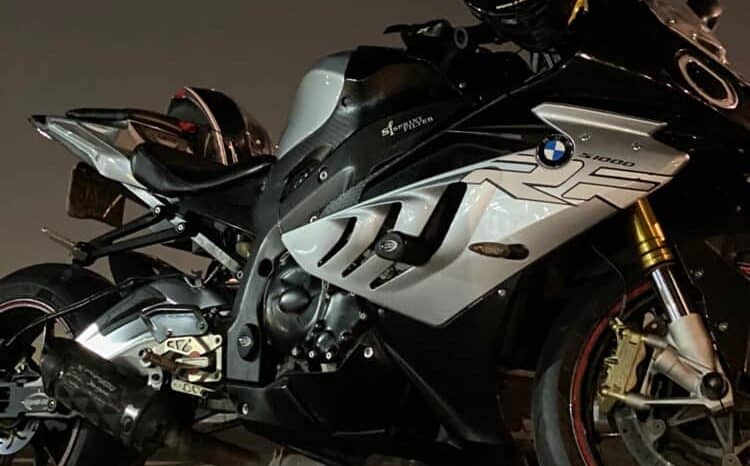 
								2011 BMW S 1000 RR full									