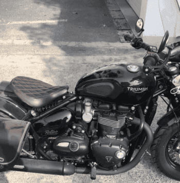 2018 Triumph Bonneville Bobber Black