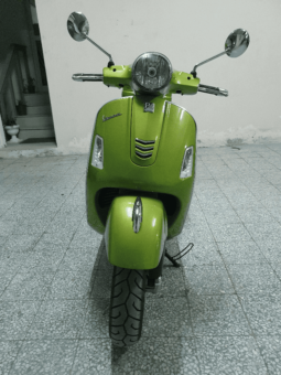 
										2017 Vespa GTS 300 Super full									