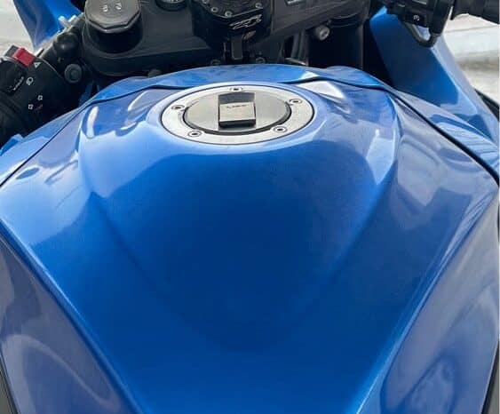 
								2016 Suzuki GSX-R1000 full									