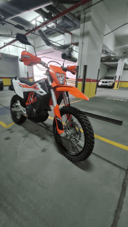 
										2020 KTM 690 Enduro R full									