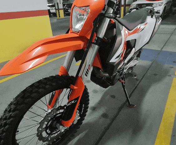 
								2020 KTM 690 Enduro R full									